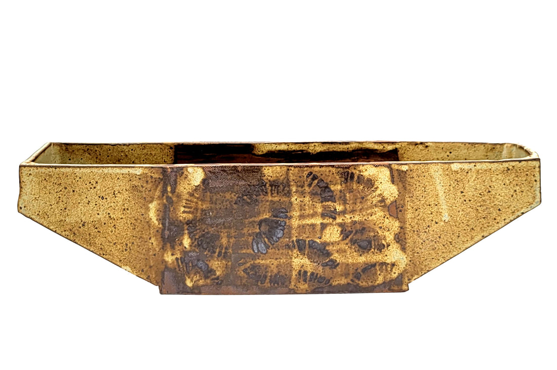 Large Boat Planter: Beige and Brown