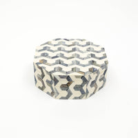 U Pattern Hexagon Box