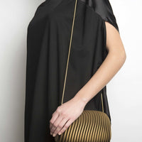 Bern Clutch in Gold