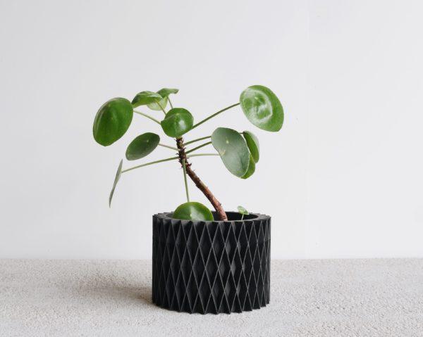 Mini Black 3D Planters