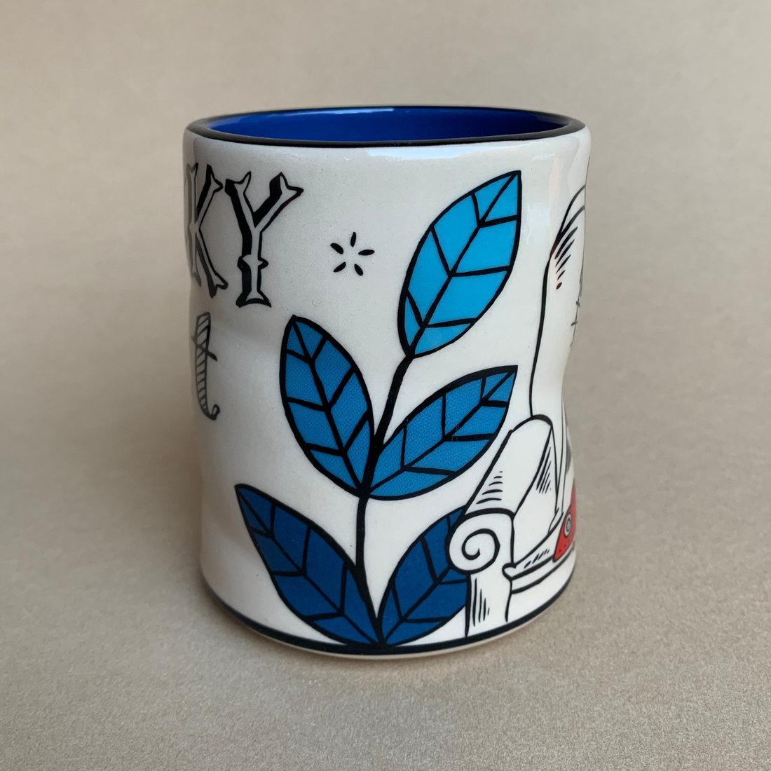 Lucky Cat (With Mouse) Cup