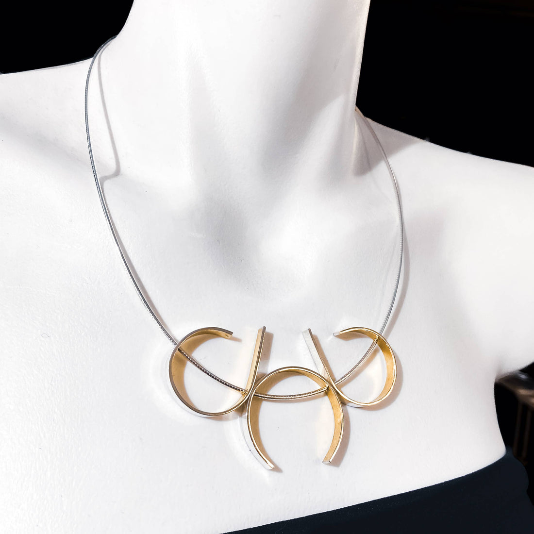 Lux Trio Choker in Silver & Gold