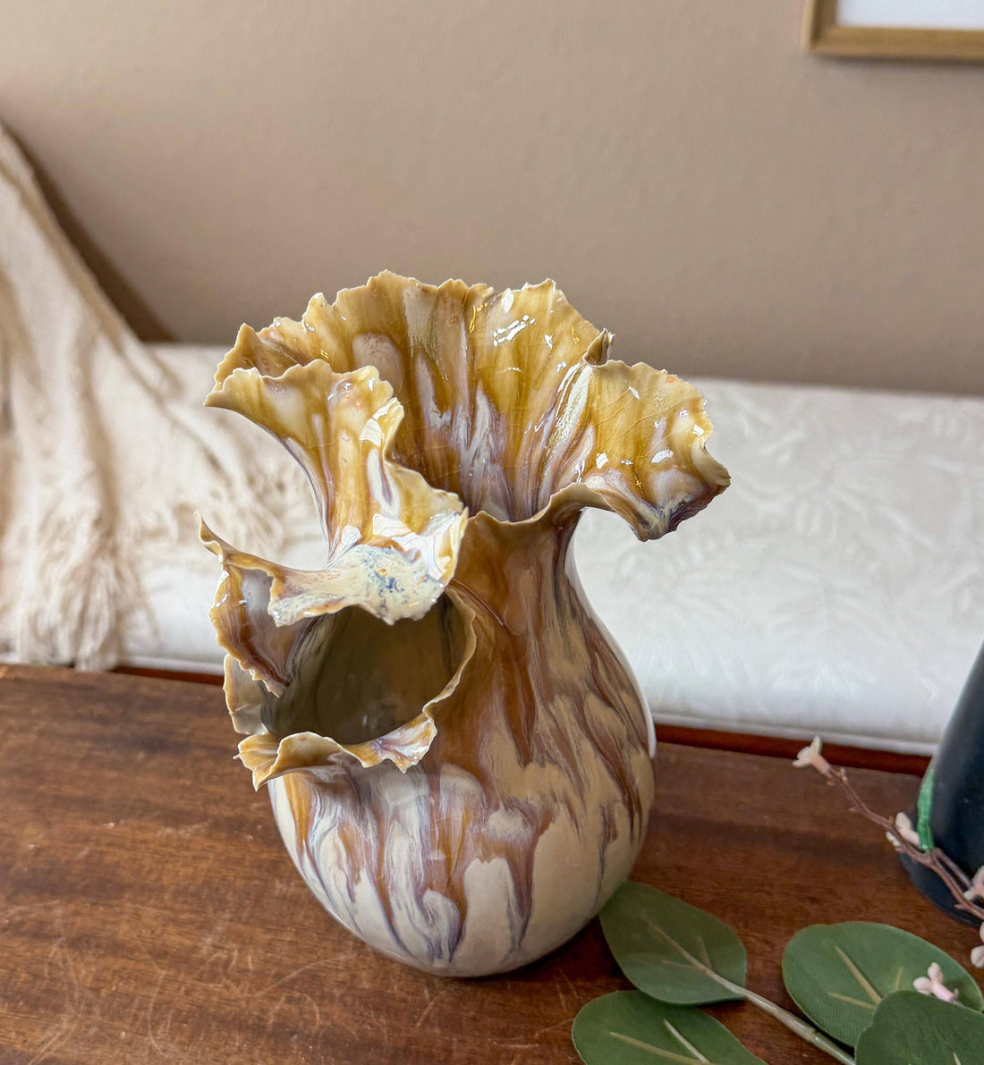Amberveil Bloom Vessel