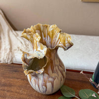 Amberveil Bloom Vessel