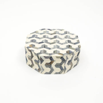 U Pattern Hexagon Box