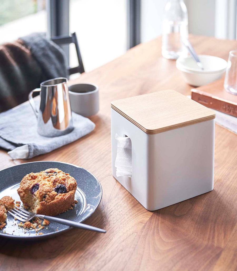Ash Paper Holder