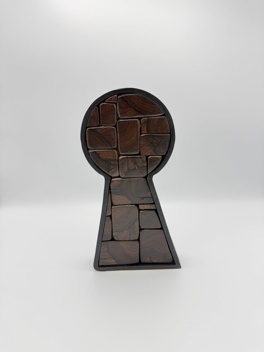 Stonewall Keyhole Sculpture
