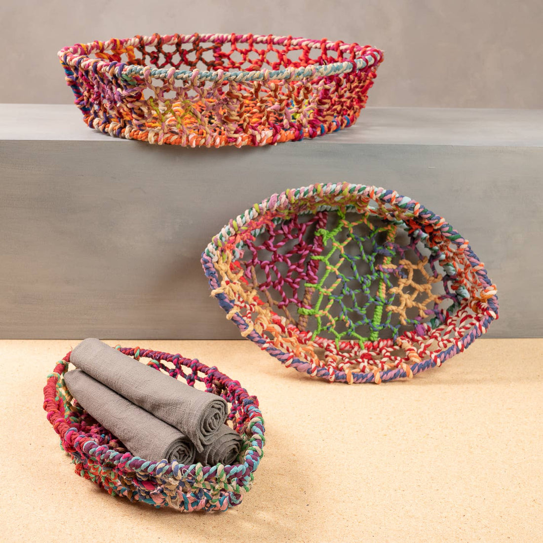 Colorful Jute Net Boat Baskets